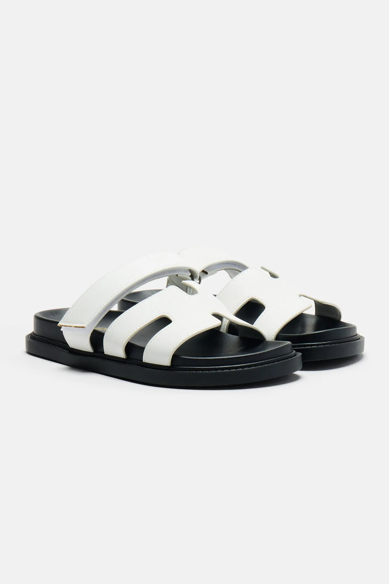 Amozae-Agnes Flat Sandals - White